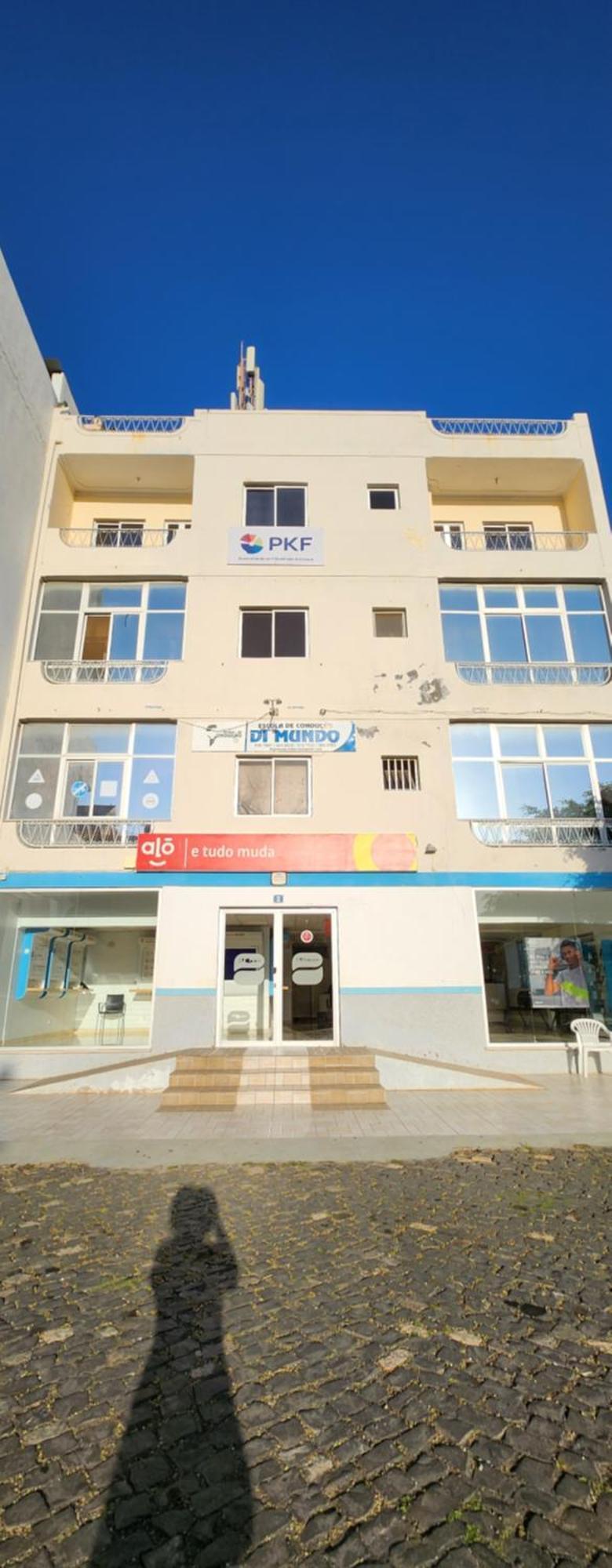No Cash Accepted-Meeting Point Hostel- Praia, Also In Tarrafal & Fogo Exterior photo