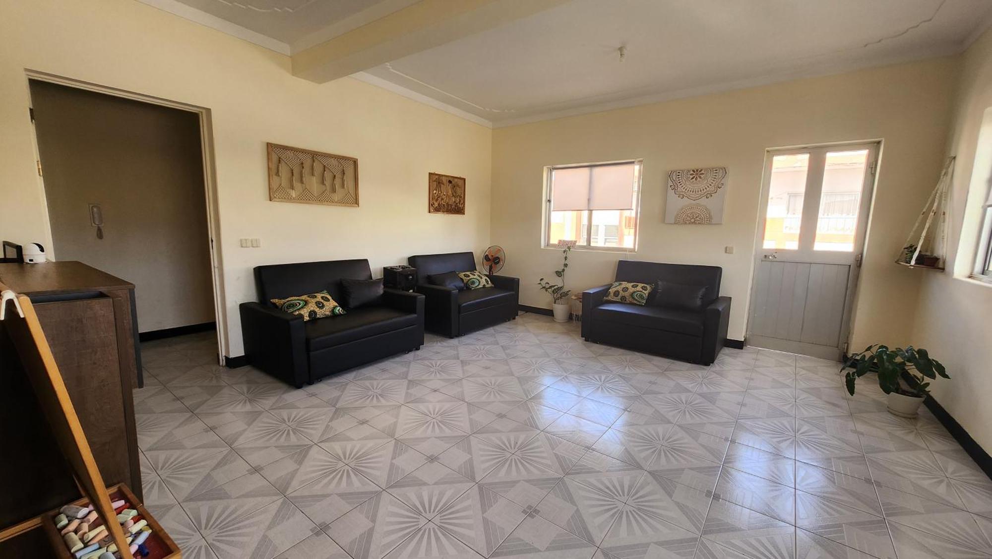 No Cash Accepted-Meeting Point Hostel- Praia, Also In Tarrafal & Fogo Exterior photo